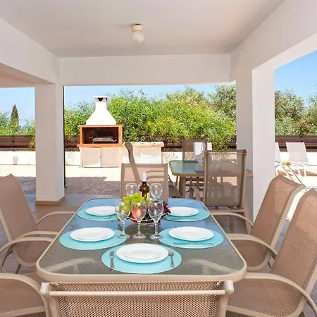 Ourania Villa