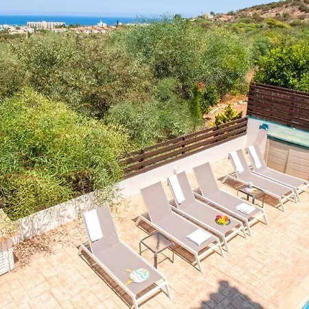 Villa Ourania *